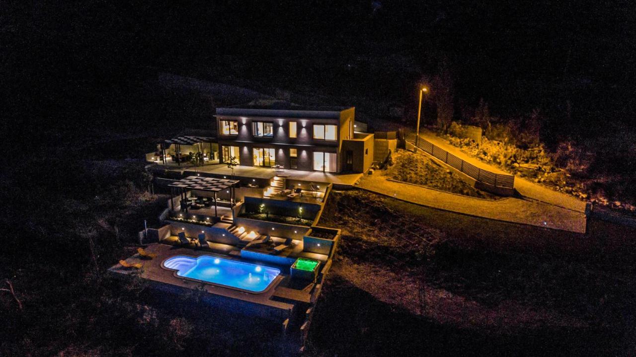 Villa Blue Hill Kastela Exterior photo